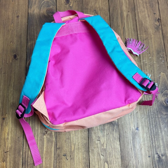 Skip hop llama toddler backpack - Picture 2 of 8